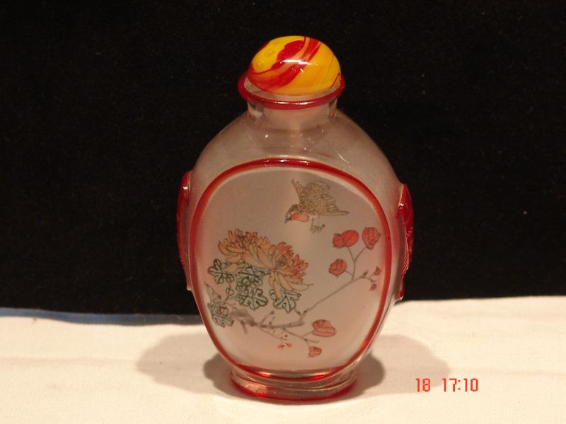 S61 "Snuff Bottle" mit Hinterglasmalerei